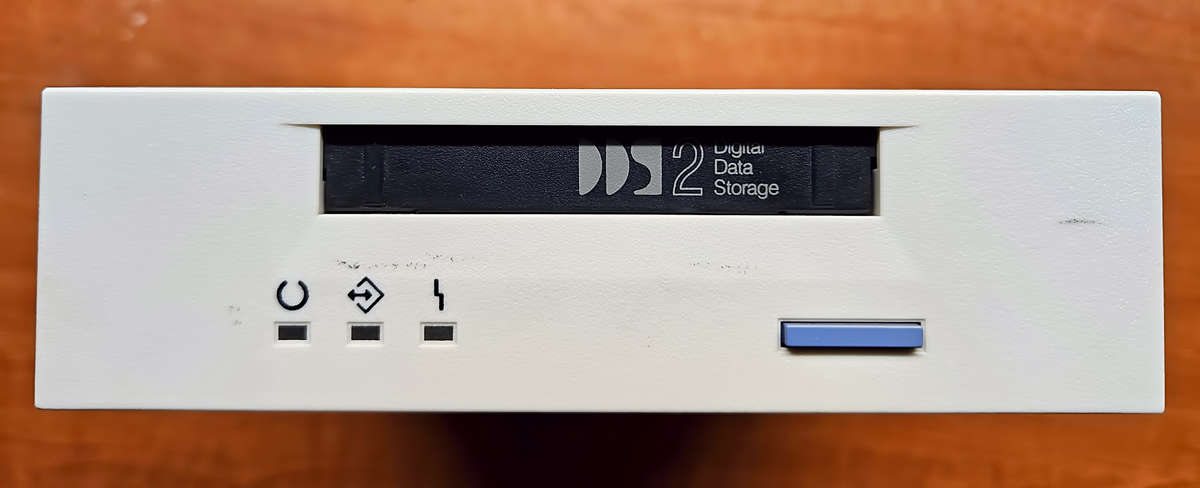 IBM/Conner DDS-2 SCSII Tape Drive (Working)