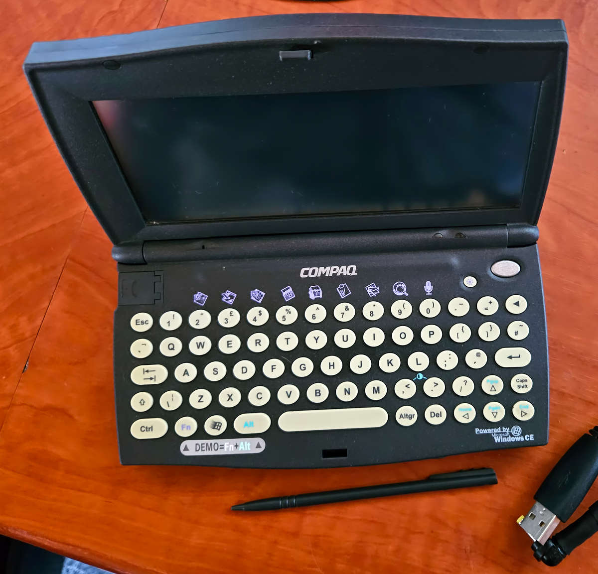 Compaq Raid CE 1998 PDA