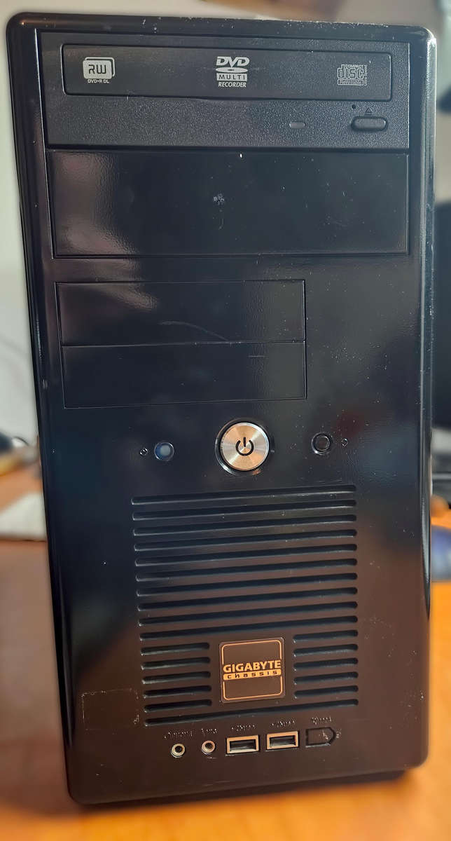 XP Gaming PC 2.2Ghz CPU - 2Gb RAM - 250Gb HDD -GeForce 950GT