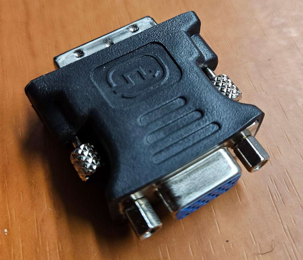 Dell Optiplex 745 - Windows 10- 4Gb RAM - 250Gb HDD- Radeon 7470, KB & Mouse