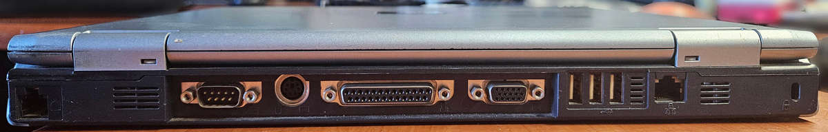 Fujitsu Siemens Lifebook E8020  Windows XP Laptop - ATi graphics (2005)