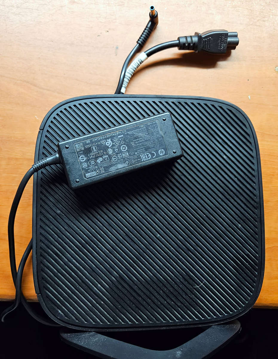 HP T530  Windows 10 Mini-PC-8Gb RAM-256GB SSD  (Thin Client)