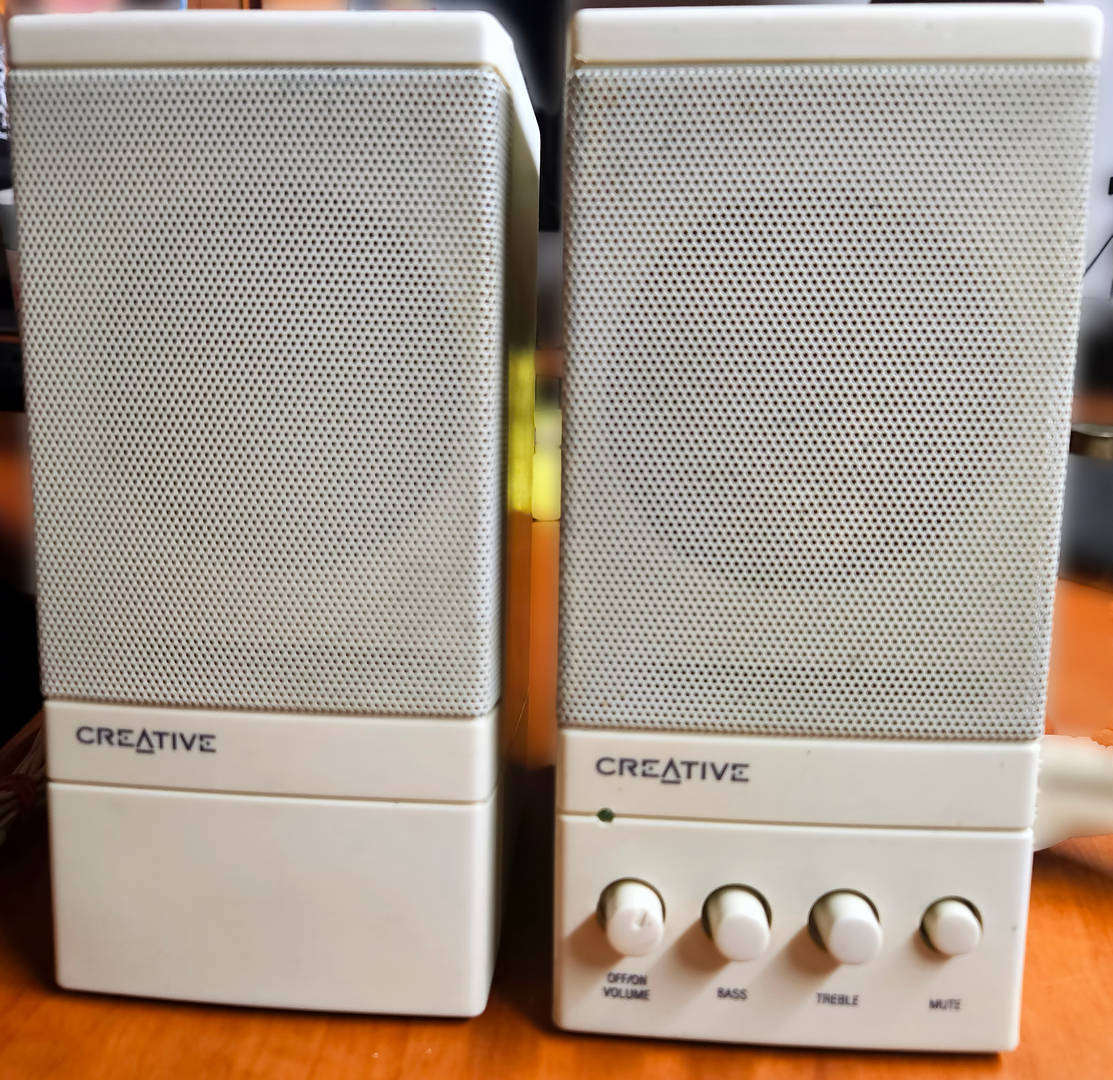 Creative Labs SBS20 Speakers  & Trekker (Microsoft) PS/2 Ball Mouse