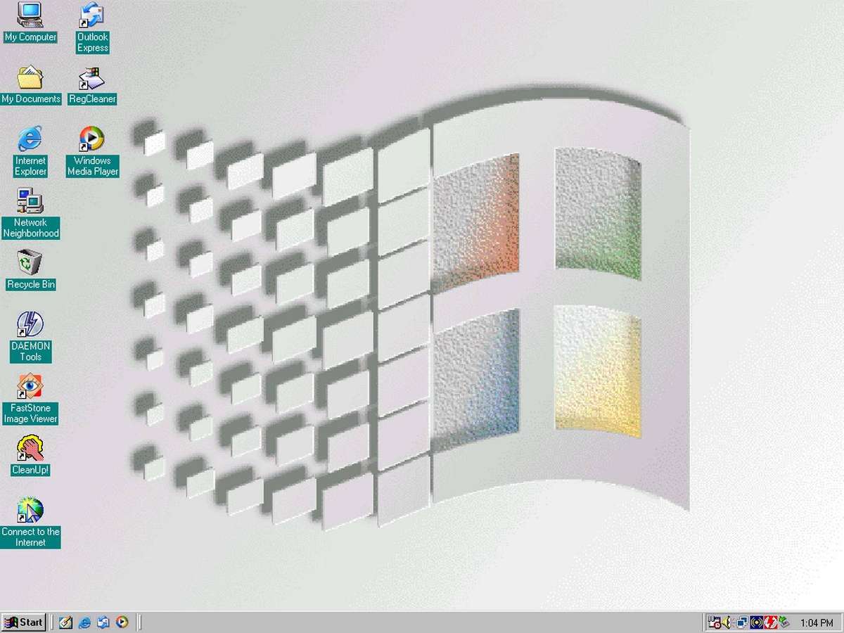 Windows 98 P4 Gaming PC (2004)