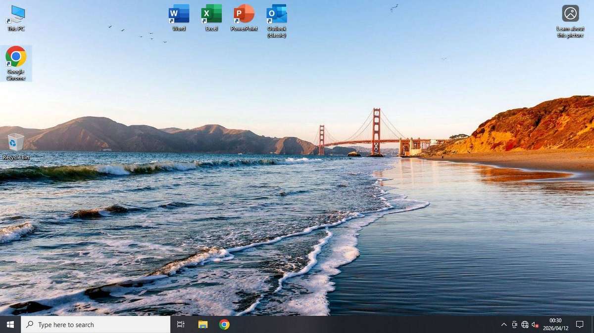 Windows 10 Desktop PC.  3Ghz Dualcore-8Gb RAM-120Gb SSD- Radeon 7470