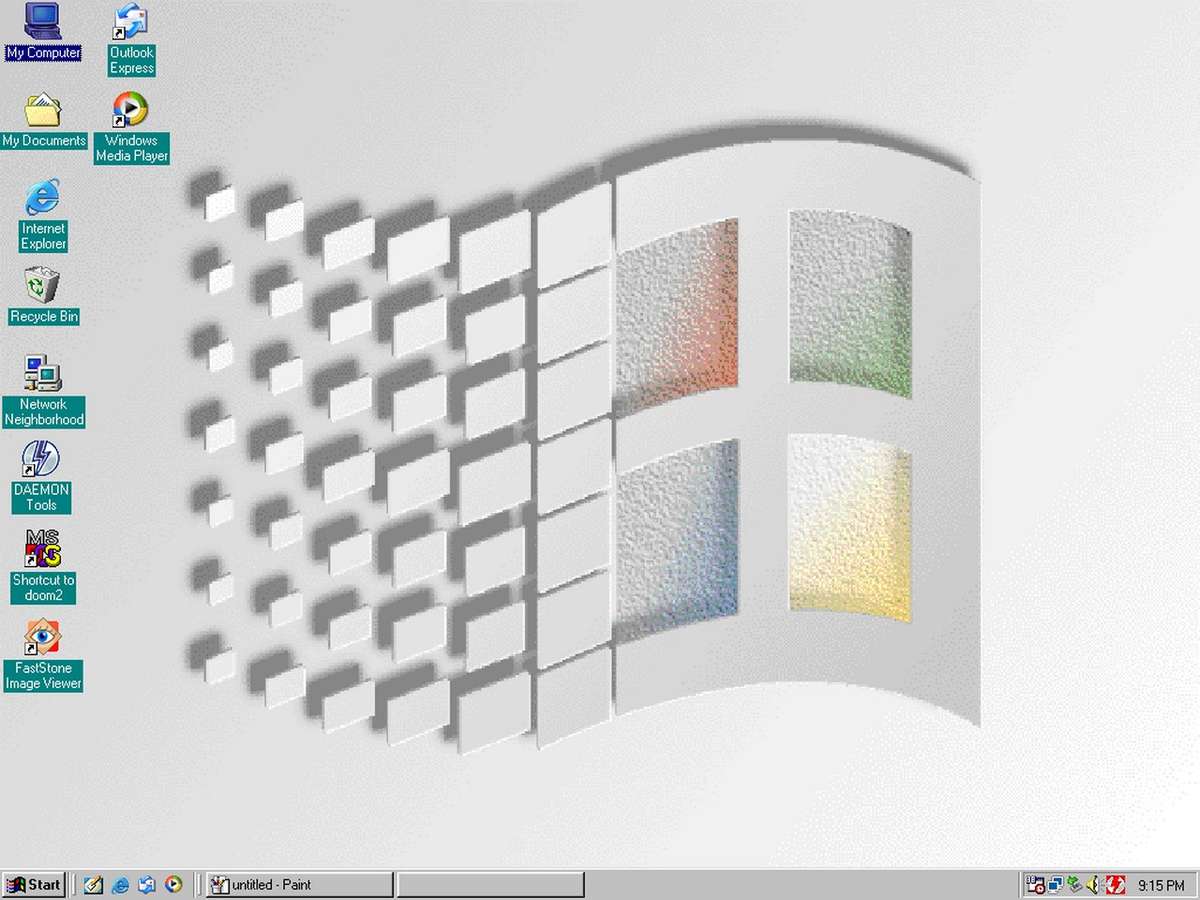 HP 5520 Mini Windows 98 Desktop PC