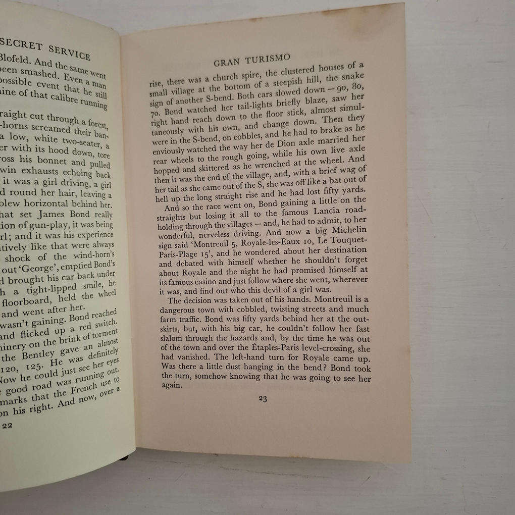 On Her Majesty's Secret Service (Ian Fleming)