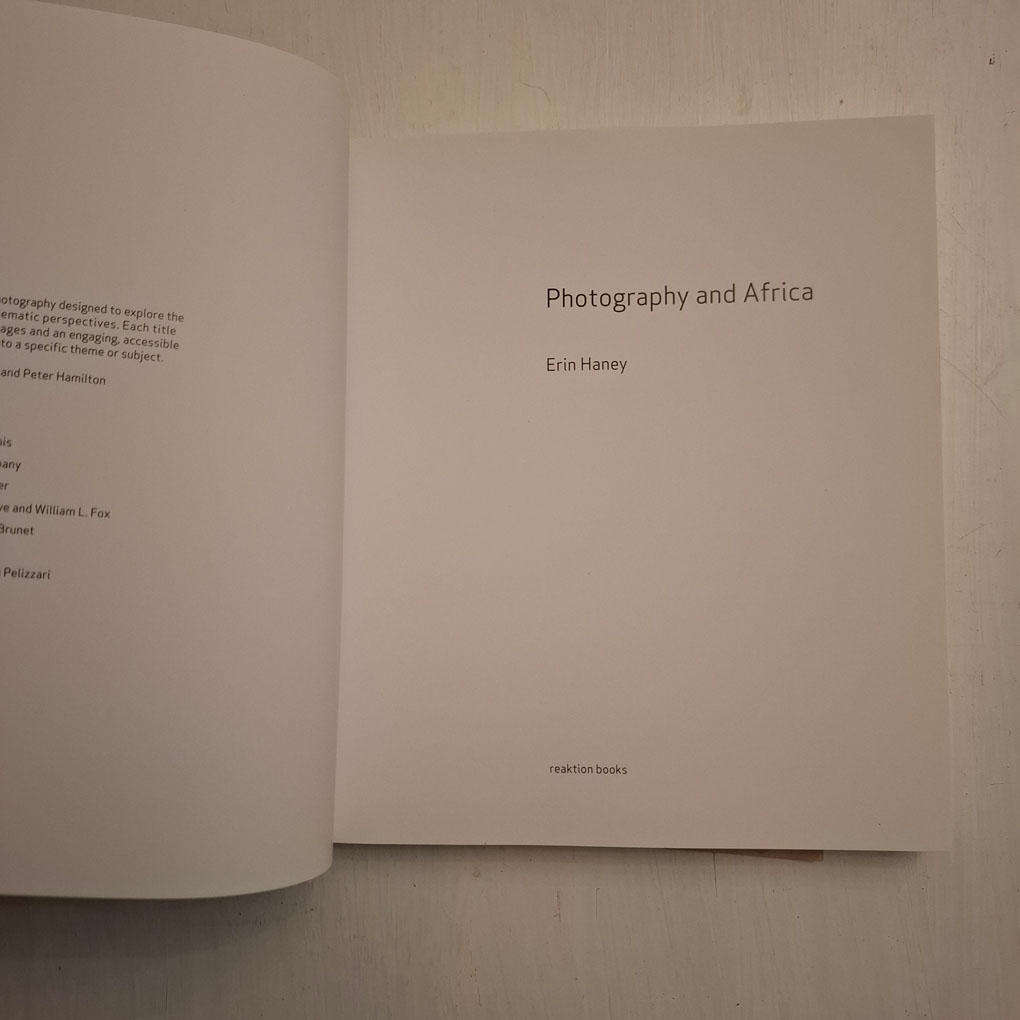 Photography and Africa (Reaktion Books - Exposures)  Erin Haney