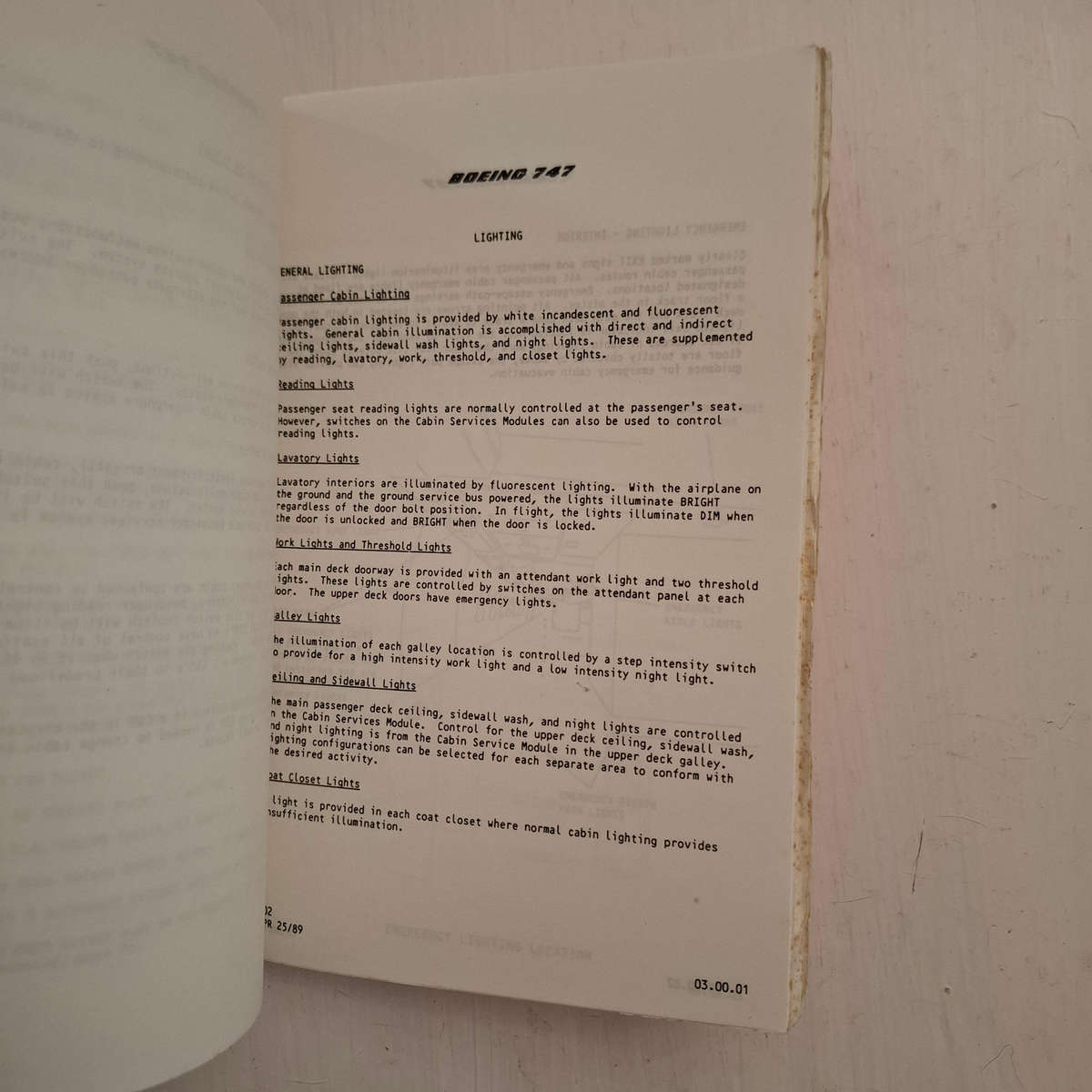 747-400 EMERGENCY PROCEDURES TRAINING MANUAL Published by South African Airways