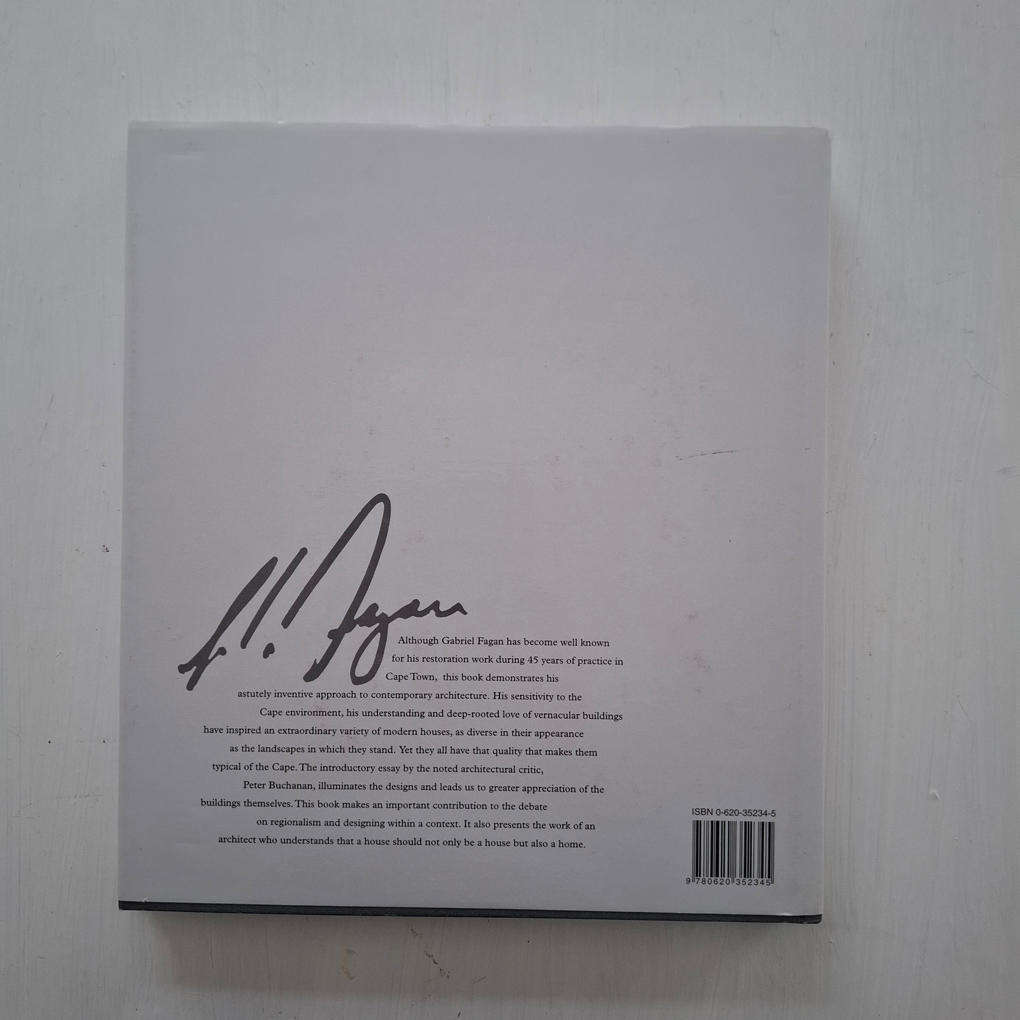 Twenty Cape Houses - Gabriel Fagan