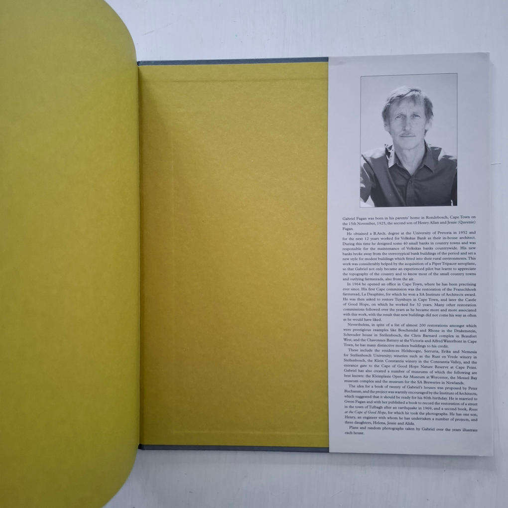 Twenty Cape Houses - Gabriel Fagan