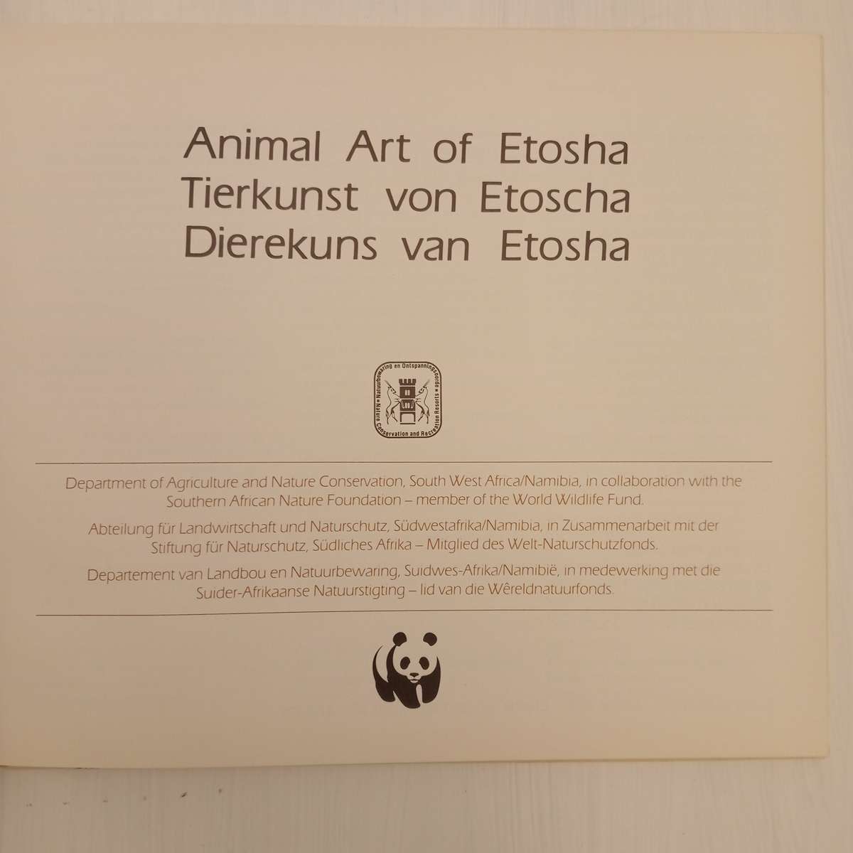 Animal Art of Etosha. Tierkunst von Etoscha. Dierekuns van Etosha