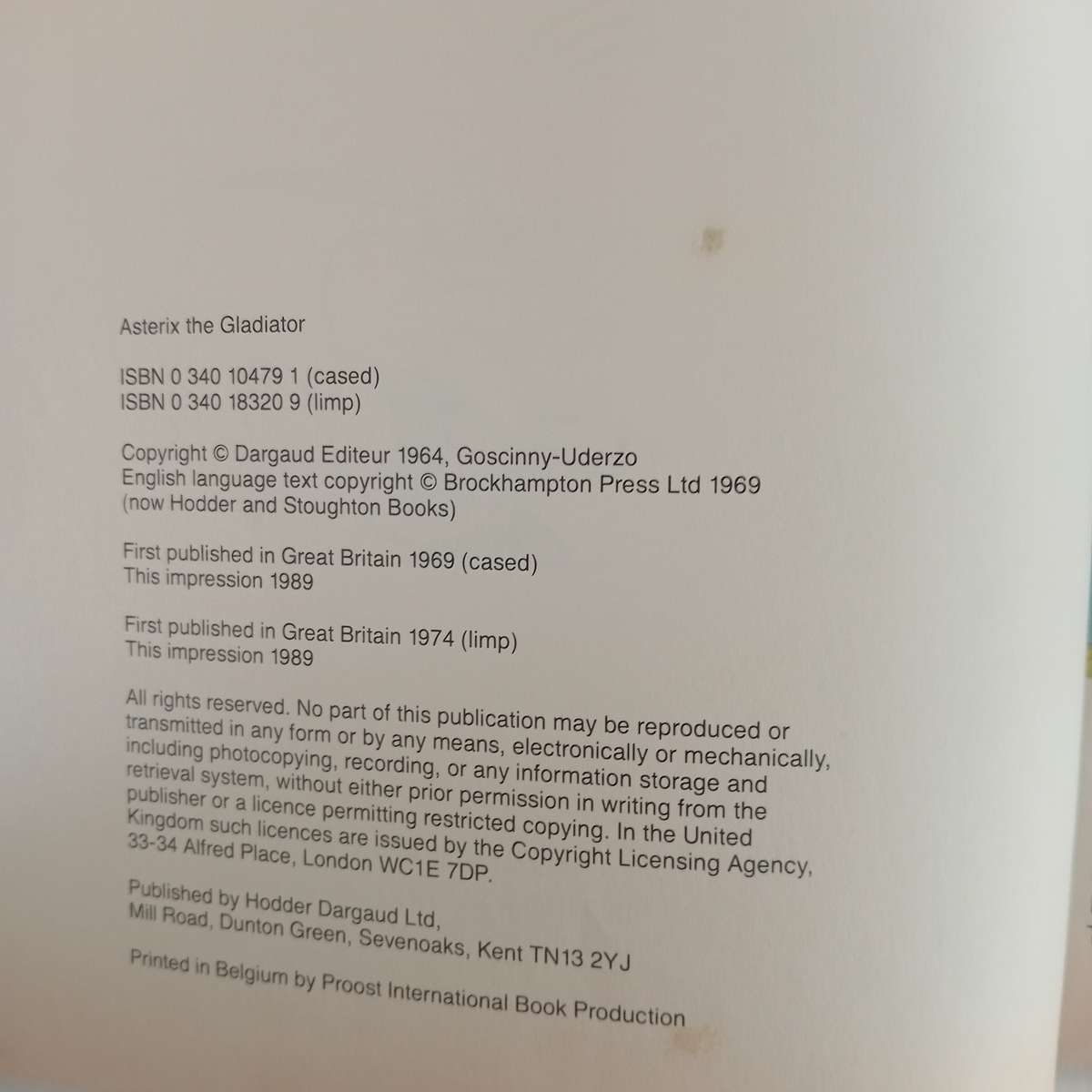 3 X Asterix books (bid is for all)