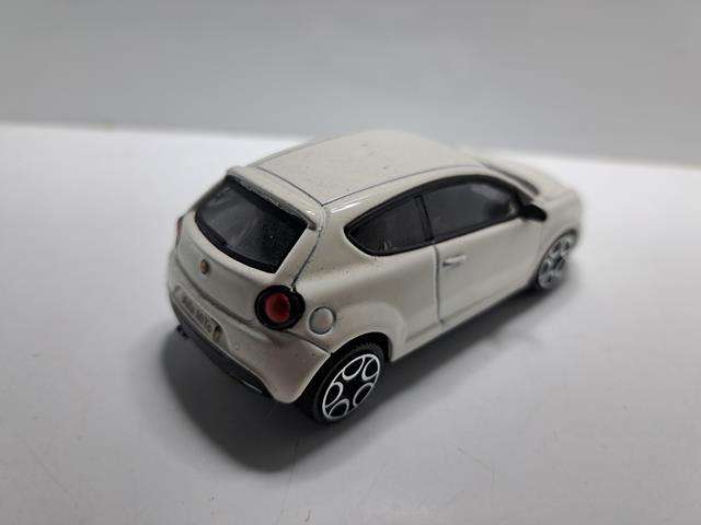 1:43 ALFA ROMEO MITO