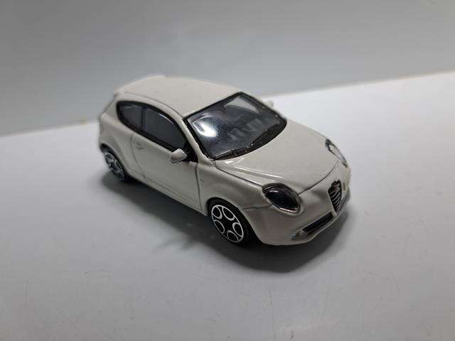 1:43 ALFA ROMEO MITO
