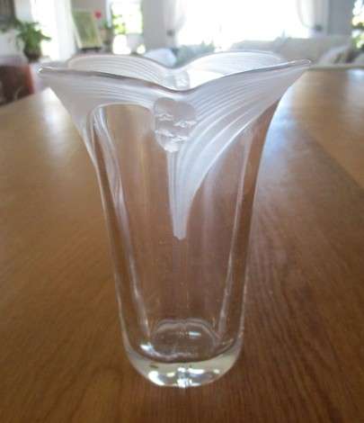 Beautiful Mikasa heavy glass vase with Lily of the Valley frosted glass accents