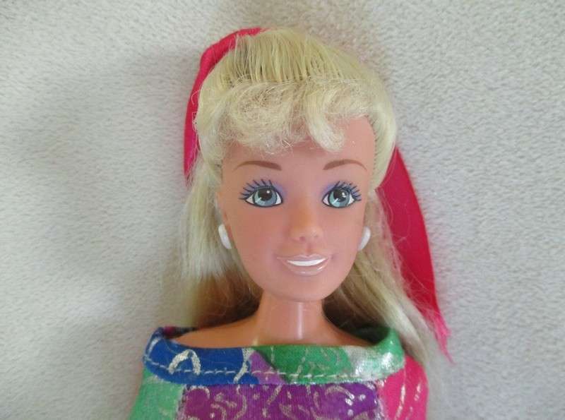 Barbie contender - a very collectable M & C Betty Teen doll - knees bend