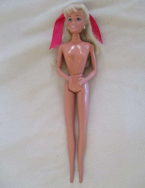 Barbie contender - a very collectable M & C Betty Teen doll - knees bend