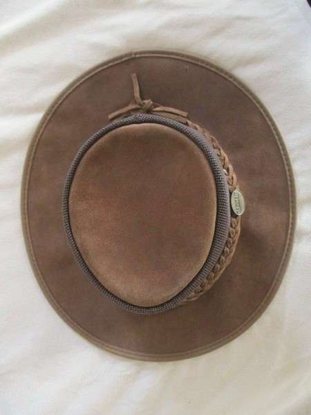 Aussie Bush gear - Quality Barmah foldaway cooler suede leather hat no 1064 - large