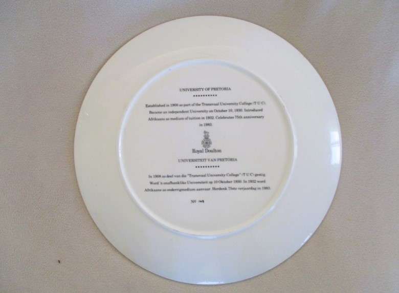 Vintage 1983 Royal Doulton plate commemorating 75th anniversary of Pretoria University