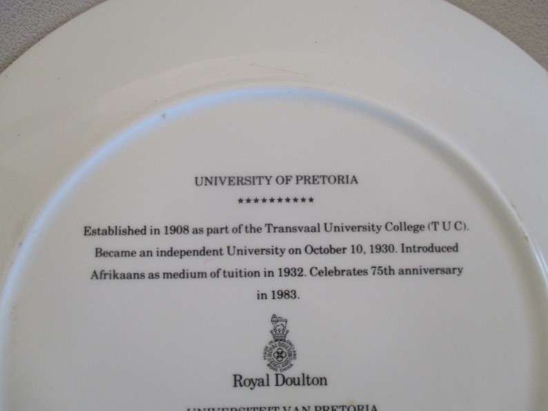 Vintage 1983 Royal Doulton plate commemorating 75th anniversary of Pretoria University