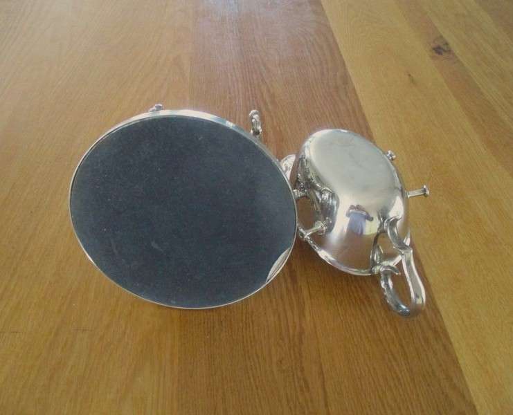 Elegant antique Victorian/Edwardian silver plated sauciere for hot chocolate, gravies & other sauces