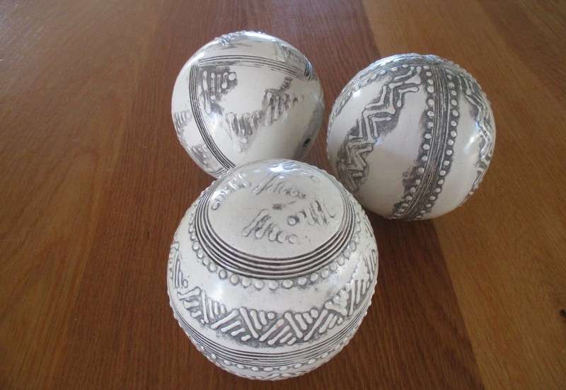 Nature's art - three natural calabshes - hand painted and decorated