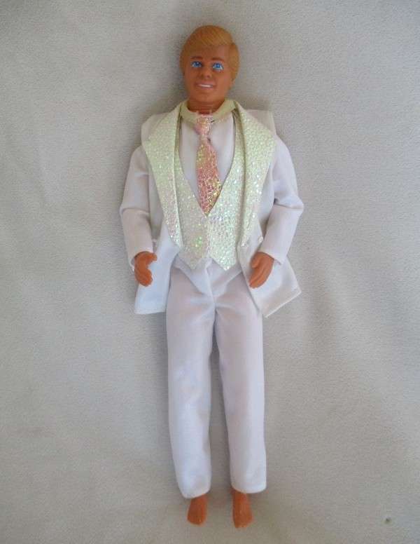 Barbie - Vintage 1989 Dance Magic Ken in original outfit - knees bend