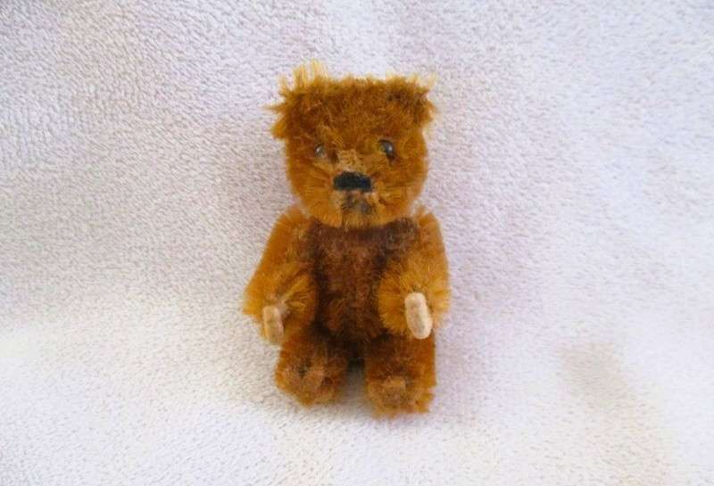 Tiniest miniature hand crafted mohair artist teddy bear with movable limbs and head - only 7cm tall