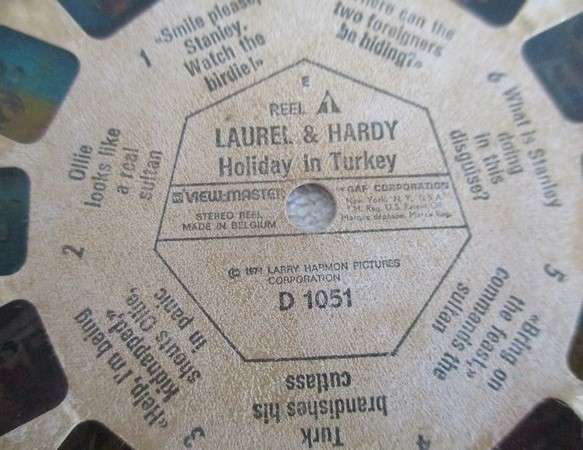 Vintage GAF View Master with very old Laurel and Hardy reel - Holiday in Turkey (perfect pics)