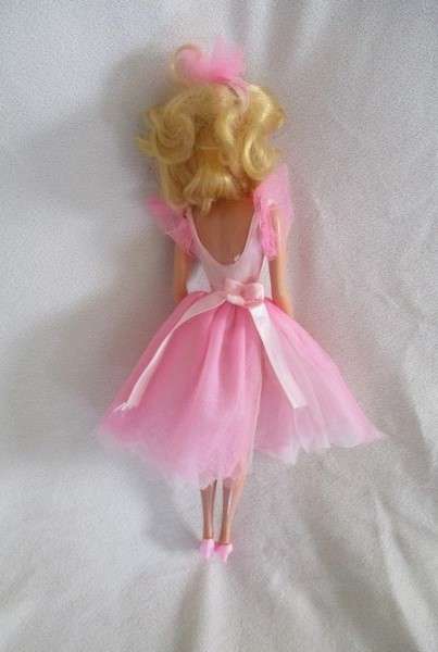 Rare find! Vintage 1986 Mattel "My first Barbie Ballerina" doll in original outfit (except shoes)
