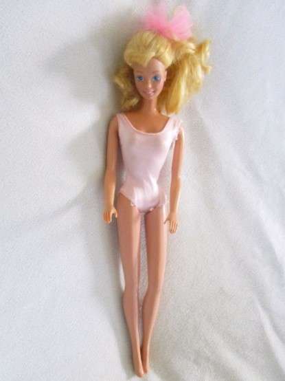 Rare find! Vintage 1986 Mattel "My first Barbie Ballerina" doll in original outfit (except shoes)