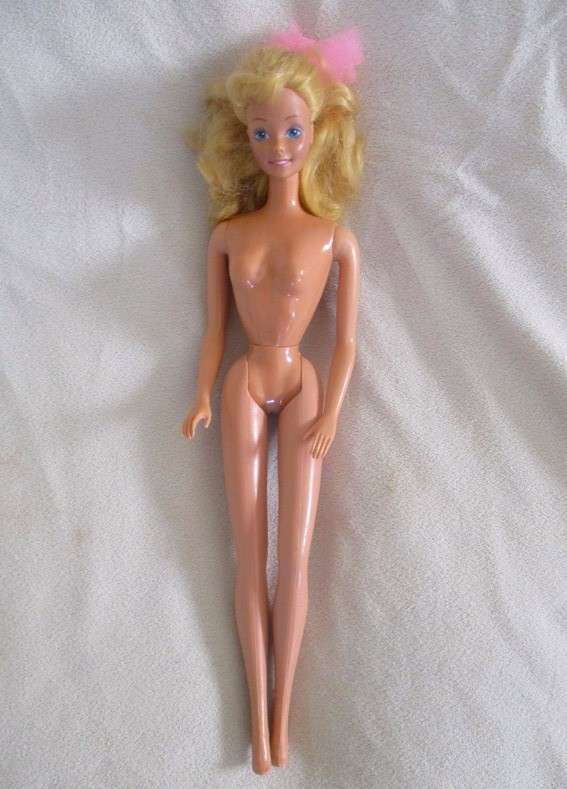 Rare find! Vintage 1986 Mattel "My first Barbie Ballerina" doll in original outfit (except shoes)