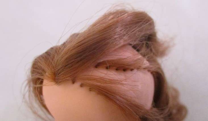 A vintage 1980's Sindy doll - redhead