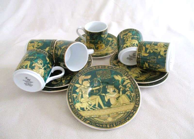 Really stunning Fathi Mahmoud, Egypt Limoges turkish coffee/expresso set of six cups and saucers