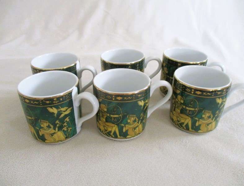 Really stunning Fathi Mahmoud, Egypt Limoges turkish coffee/expresso set of six cups and saucers