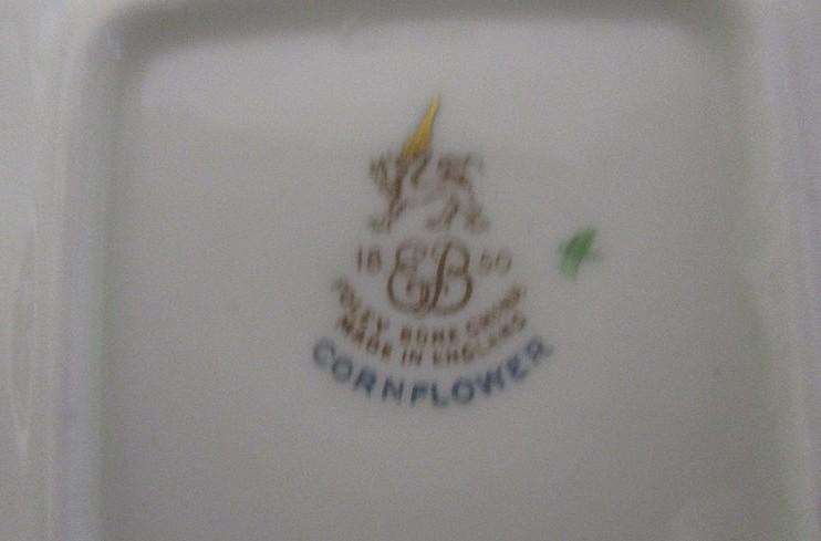 Batch of seven collectable pin dishes and saucers incl. Royal Albert, Foley, Imari, Paragon etc.