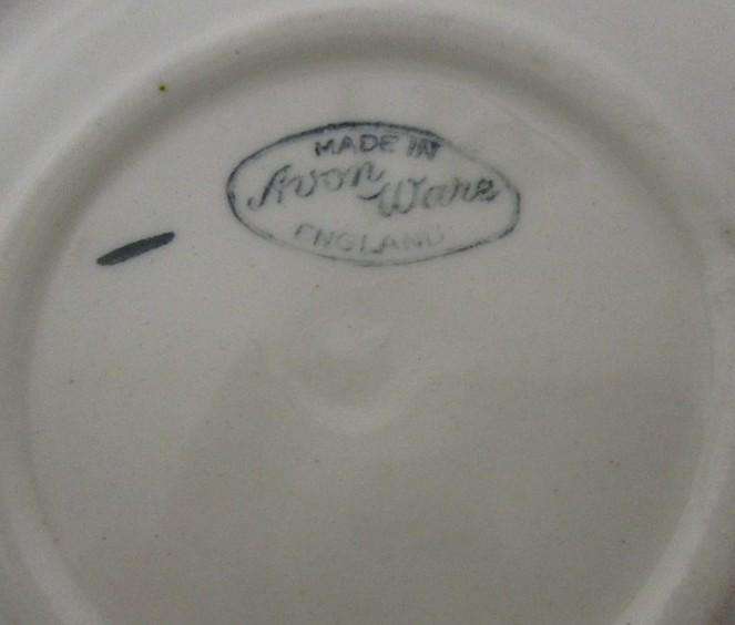 Batch of seven collectable pin dishes and saucers incl. Royal Albert, Foley, Imari, Paragon etc.