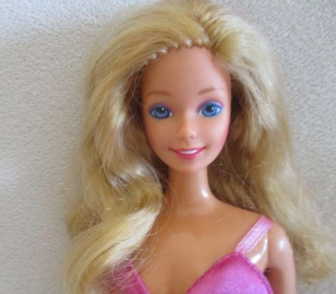 A Vintage 1970's/80's Mattel Barbie doll with knees that bend (made in Taiwan)