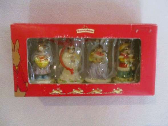 Royal Doulton Bunnykins Christmas Collection - perfect in box - Not your average Xmas ornaments!