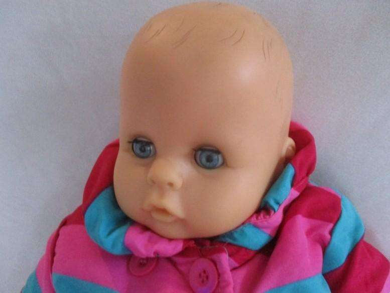 Feels like a real baby in your arms - darling, large 60cm tall baby doll