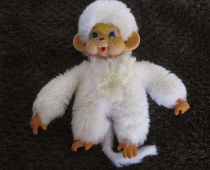 Not often found these days! A vintage white Monchhichi