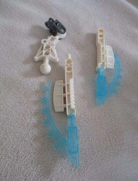 Two sets 2004 Lego Bionicle in original containers - Matau and Nuju