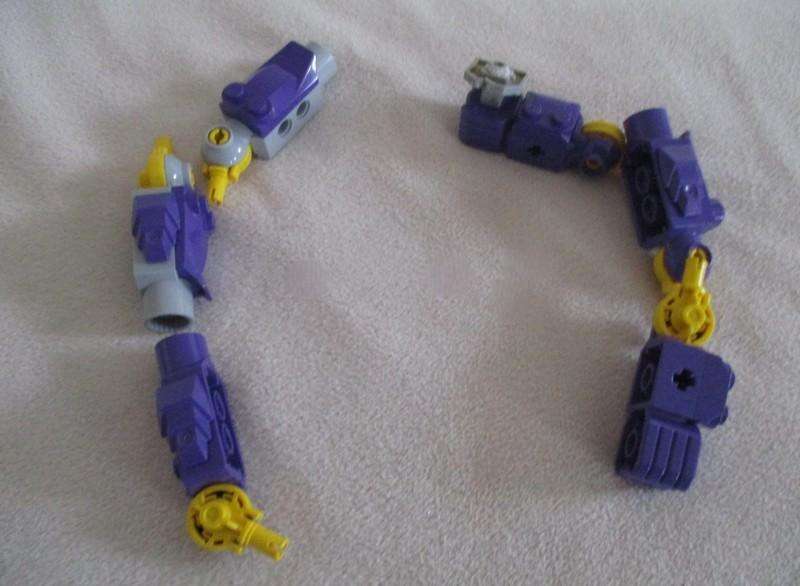 Two sets 2003 Lego Knights Kingdom in original containers - Danju and Jayko