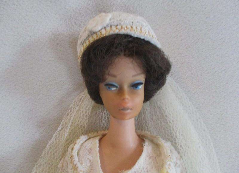 Wow!! Rare vintage 1964 Mattel Barbie Bubble Cut Midge doll in wedding dress