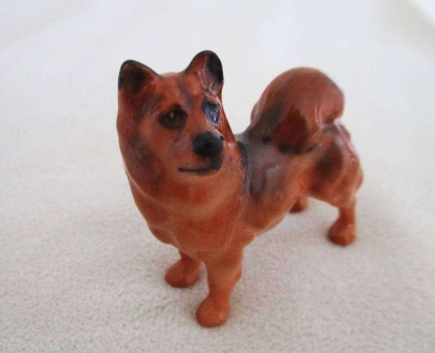 18.  Royal Doulton Miniature dog - Chow Chow - K15