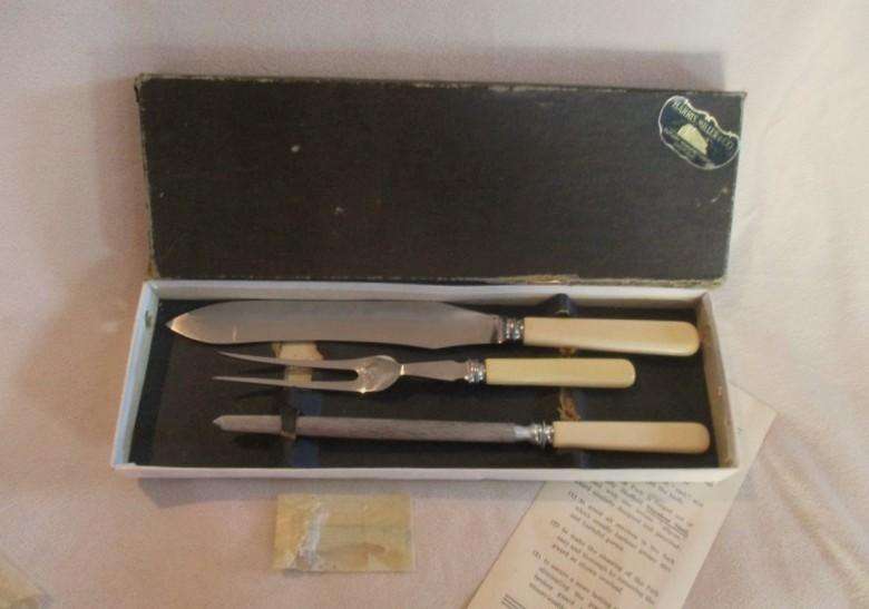 Circa 1920's to 40's Antique/vintage Harris Miller & Co forged (not cast)carving set in box
