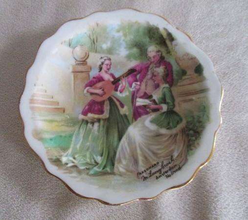 Two collectable Royal Standard fine bone China pin dishes after Dutch artist M. L angbroek