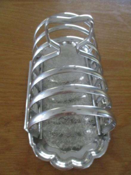 Decorative 6-slice Toast Rack - great condition