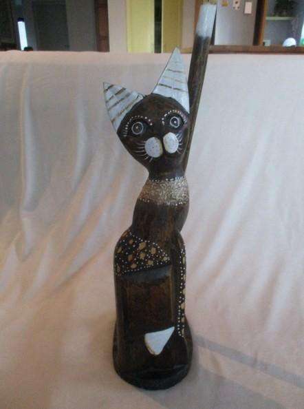 Large decorative wooden cat kitchen paper towel/toilet roll holder